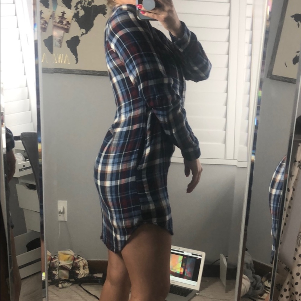 Dress - Picture 4 of 6
